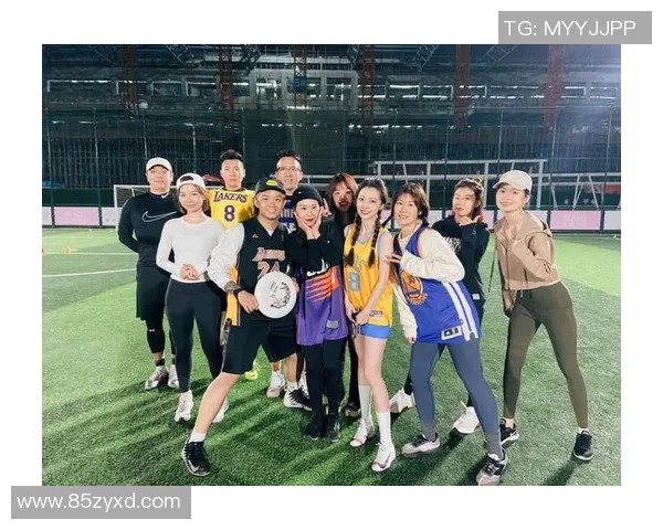 深圳飞盘队与成都飞盘队赛后技术分析与战术复盘探讨